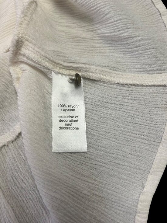 Sleeveless White Rayon Tiered Tunic Top With Crochet Lace Trim Detail - Picture 5 of 7